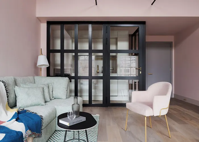 Zanzibar Locke 4* Dublin