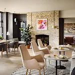 Zanzibar Locke 4* Dublin