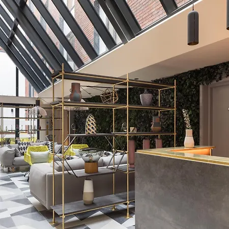 Zanzibar Locke Dublin