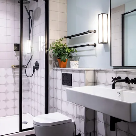 Zanzibar Locke Dublin