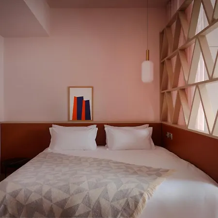 Zanzibar Locke 4* Dublin