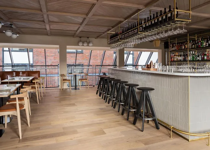 Zanzibar Locke 더블린